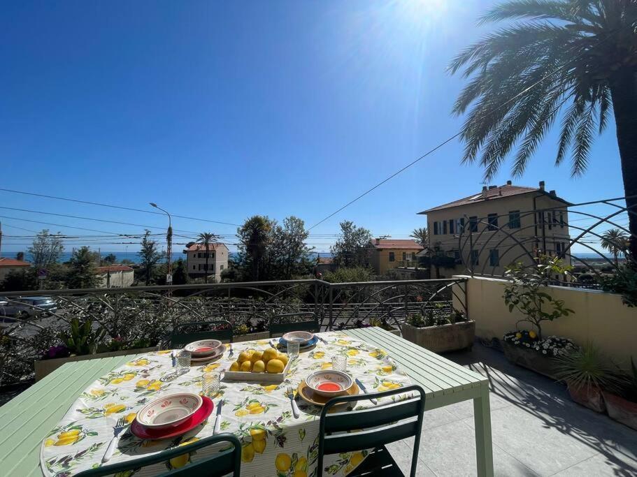 Casa Visconti, Bordighera, Vista Mare Exterior foto