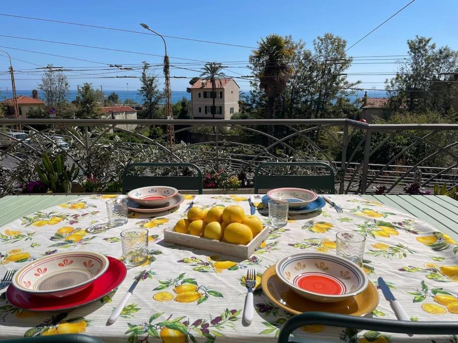 Casa Visconti, Bordighera, Vista Mare Exterior foto